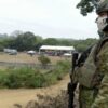 Policía de Ecuador rescata en una mina a 49 personas secuestradas por narcos